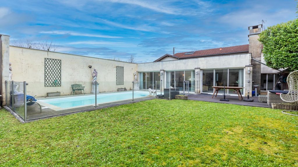 Achat maison 5 chambre(s) - Mérignac