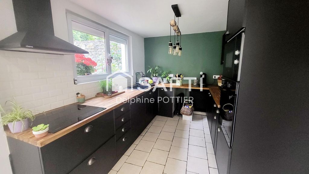 Achat maison à vendre 3 chambres 82 m² - Crépy-en-Valois