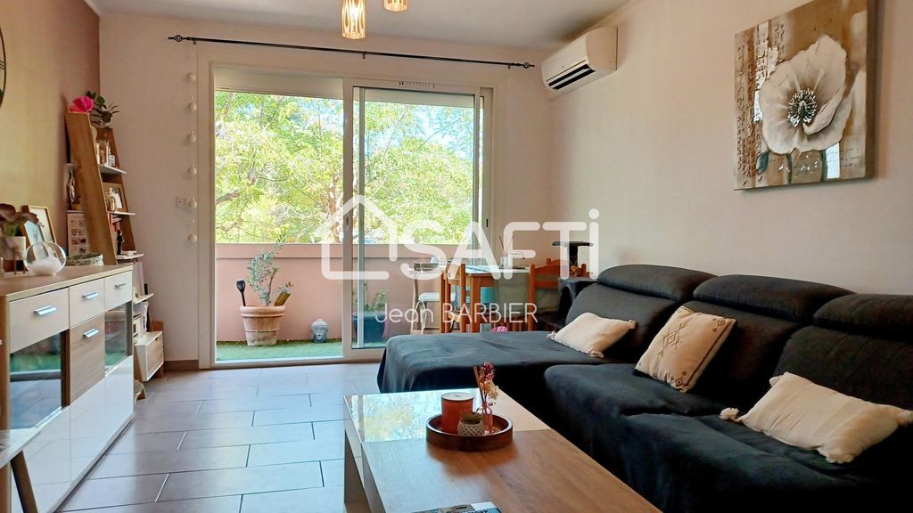 Achat appartement à vendre 4 pièces 65 m² - Toulon