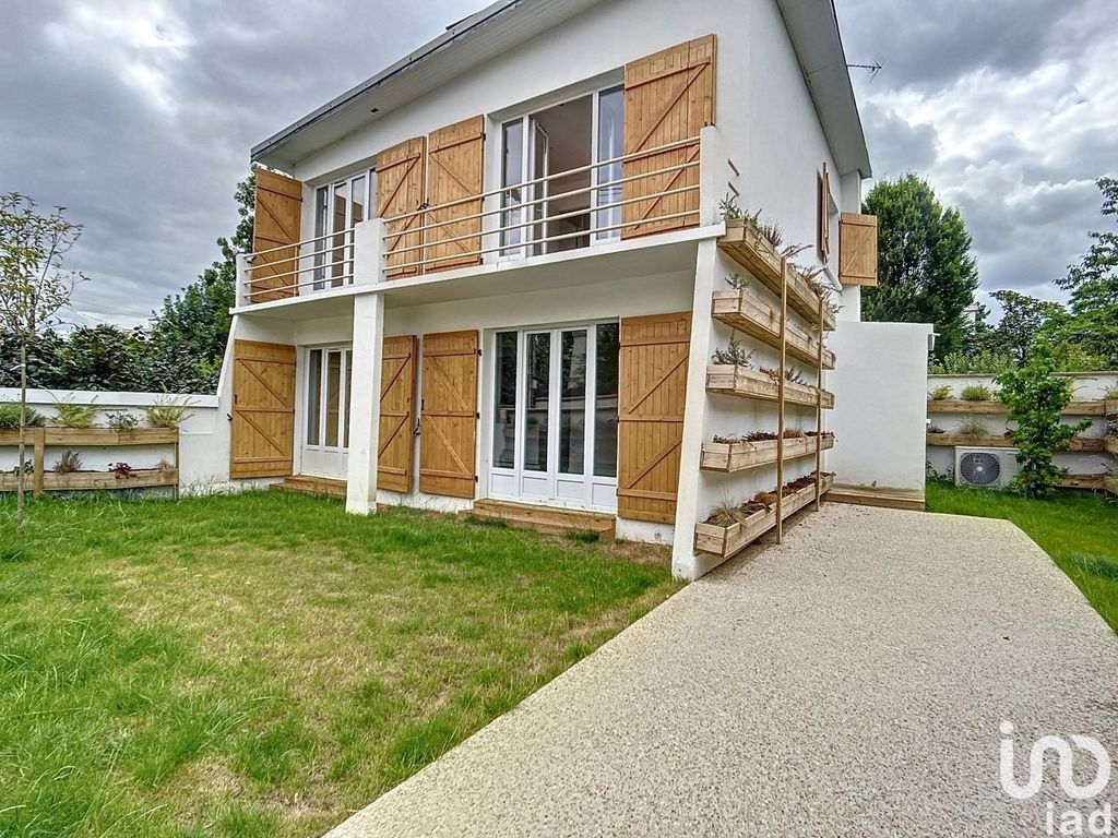 Achat maison à vendre 3 chambres 100 m² - Rosny-sous-Bois