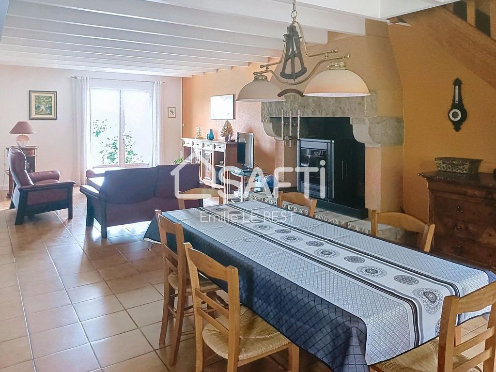 Achat maison à vendre 4 chambres 142 m² - Plomodiern