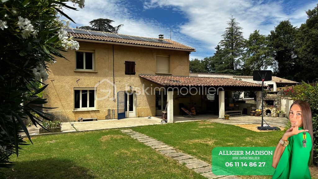 Achat maison à vendre 5 chambres 158 m² - Carsan