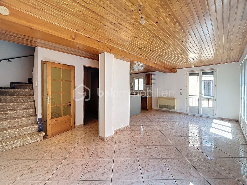 Achat maison à vendre 2 chambres 66 m² - Pézilla-la-Rivière