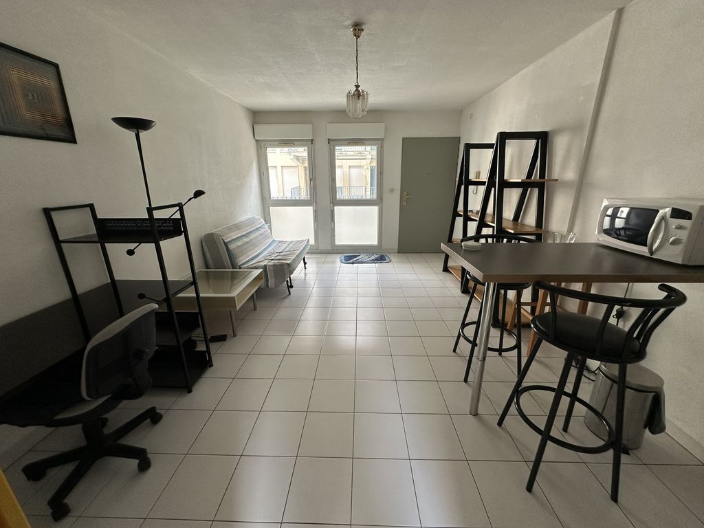 Achat studio à vendre 24 m² - Nîmes