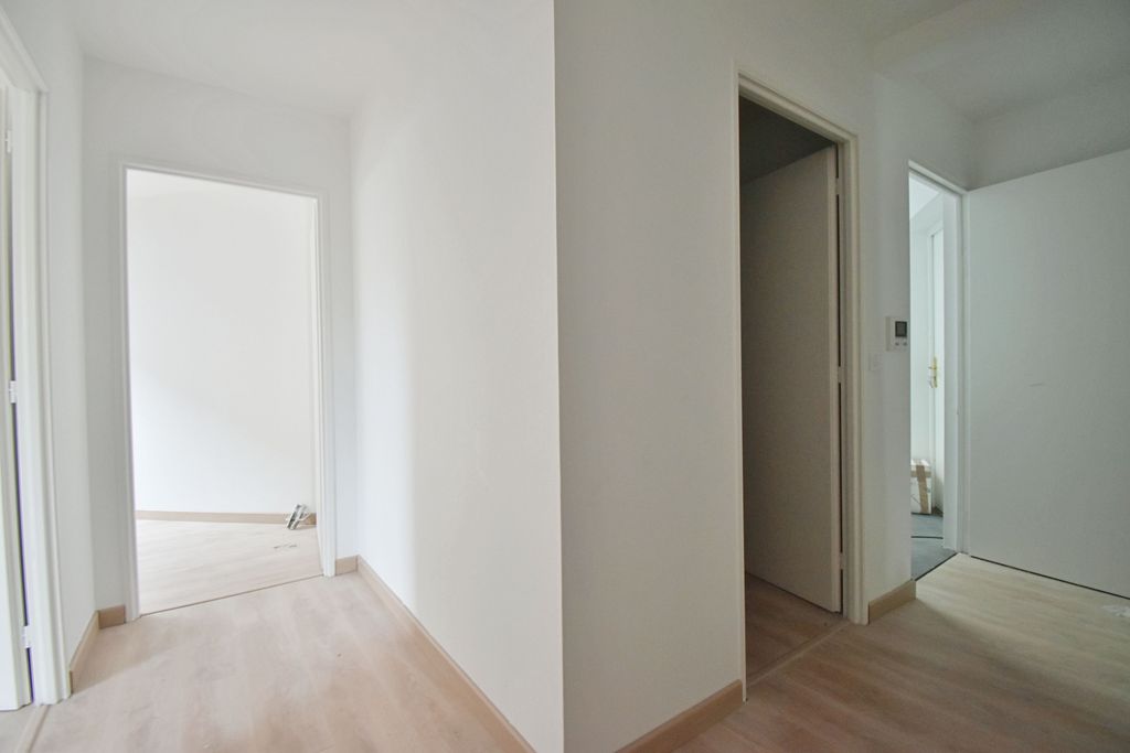 Achat appartement à vendre 3 pièces 88 m² - La Tour-du-Pin