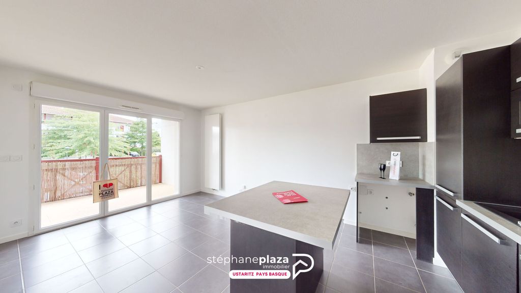 Achat appartement à vendre 3 pièces 53 m² - Ustaritz