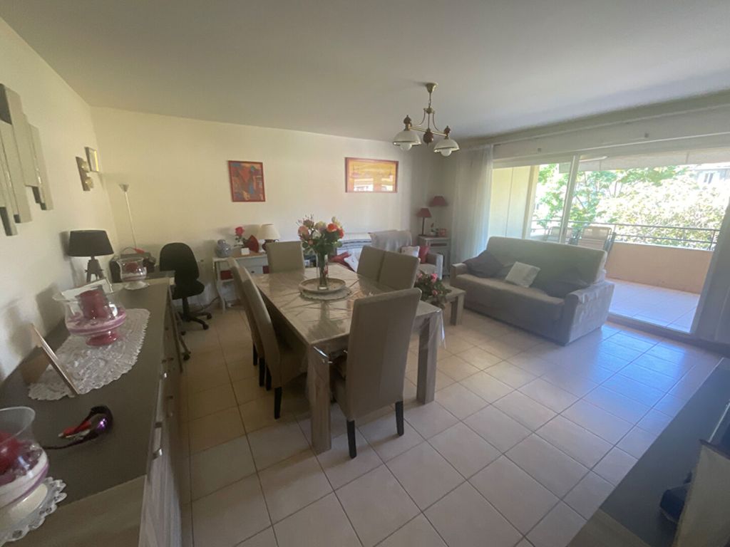 Achat appartement à vendre 3 pièces 70 m² - La Seyne-sur-Mer