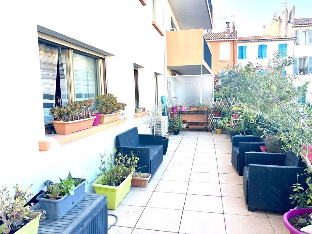 Achat appartement à vendre 4 pièces 89 m² - La Seyne-sur-Mer