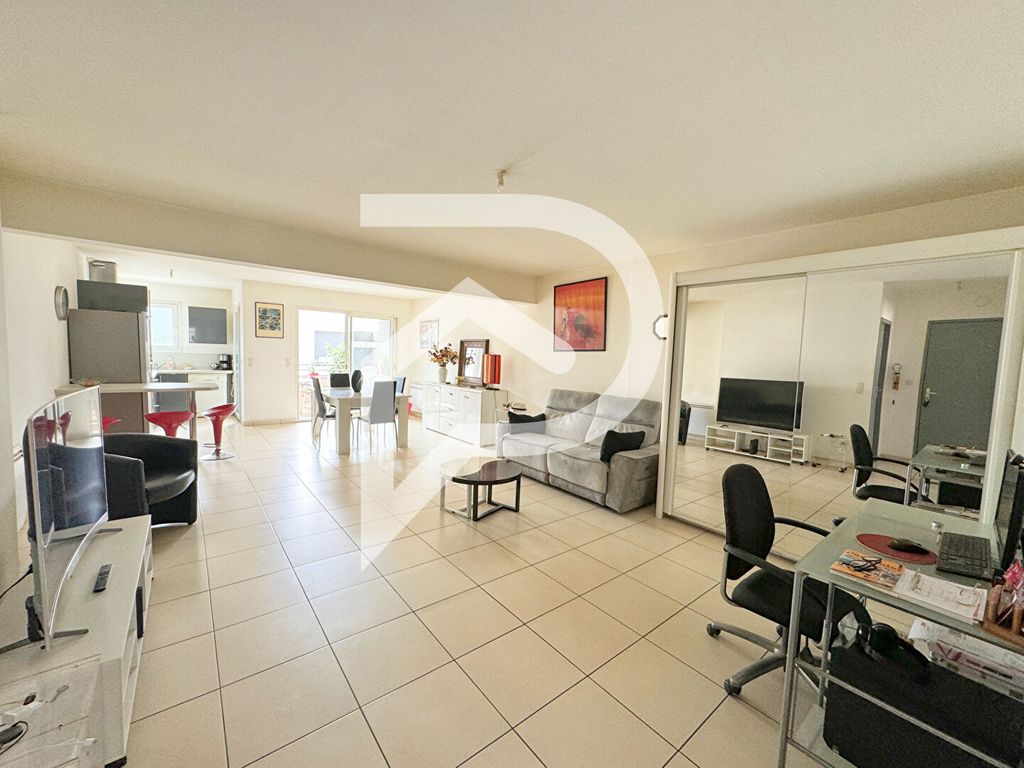 Achat appartement à vendre 3 pièces 77 m² - Canet-en-Roussillon