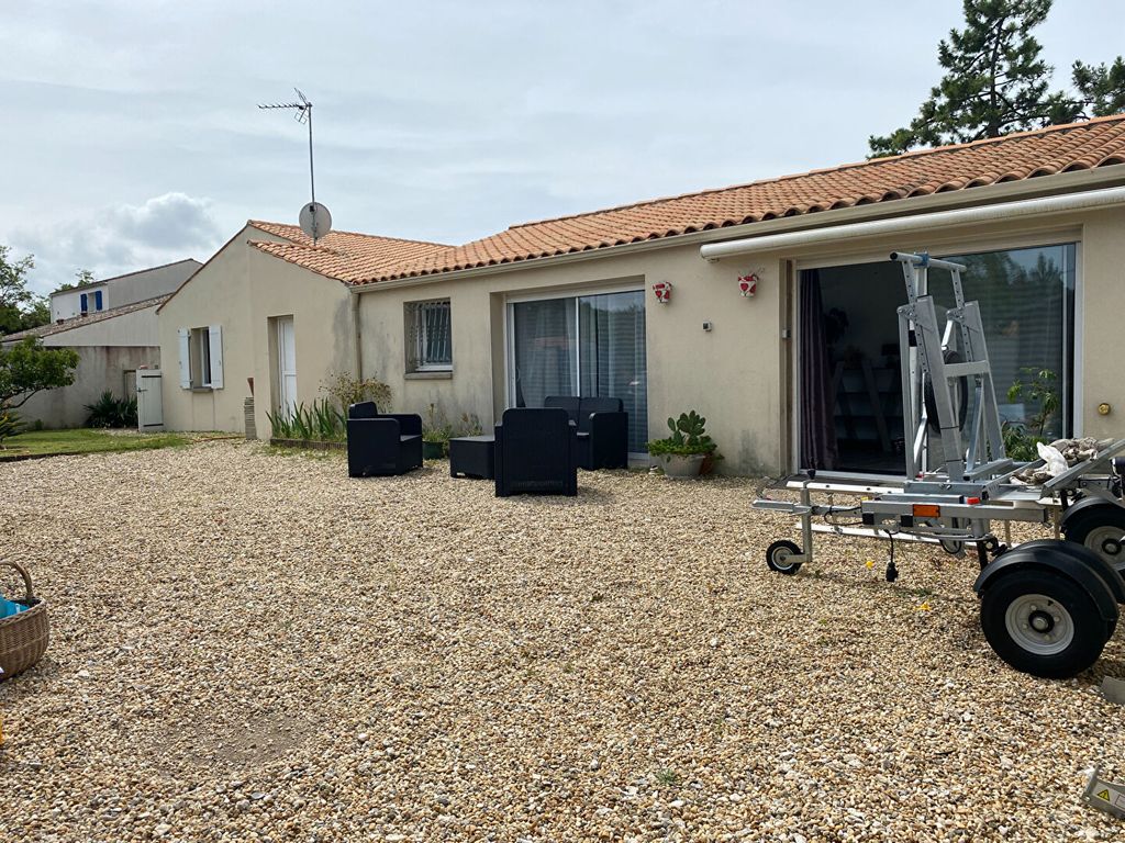 Achat maison à vendre 5 chambres 133 m² - Saint-Georges-d'Oléron