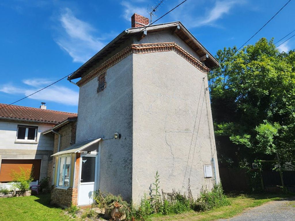 Achat maison à vendre 2 chambres 64 m² - Bulhon