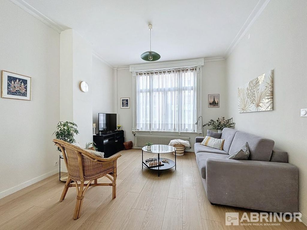 Achat maison à vendre 4 chambres 115 m² - Loos