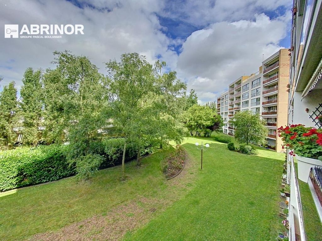 Achat appartement à vendre 2 pièces 49 m² - Ronchin