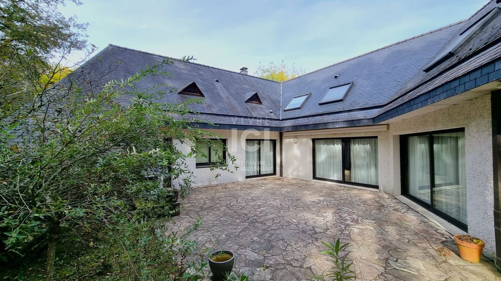 Achat maison à vendre 5 chambres 265 m² - Vigneux-de-Bretagne