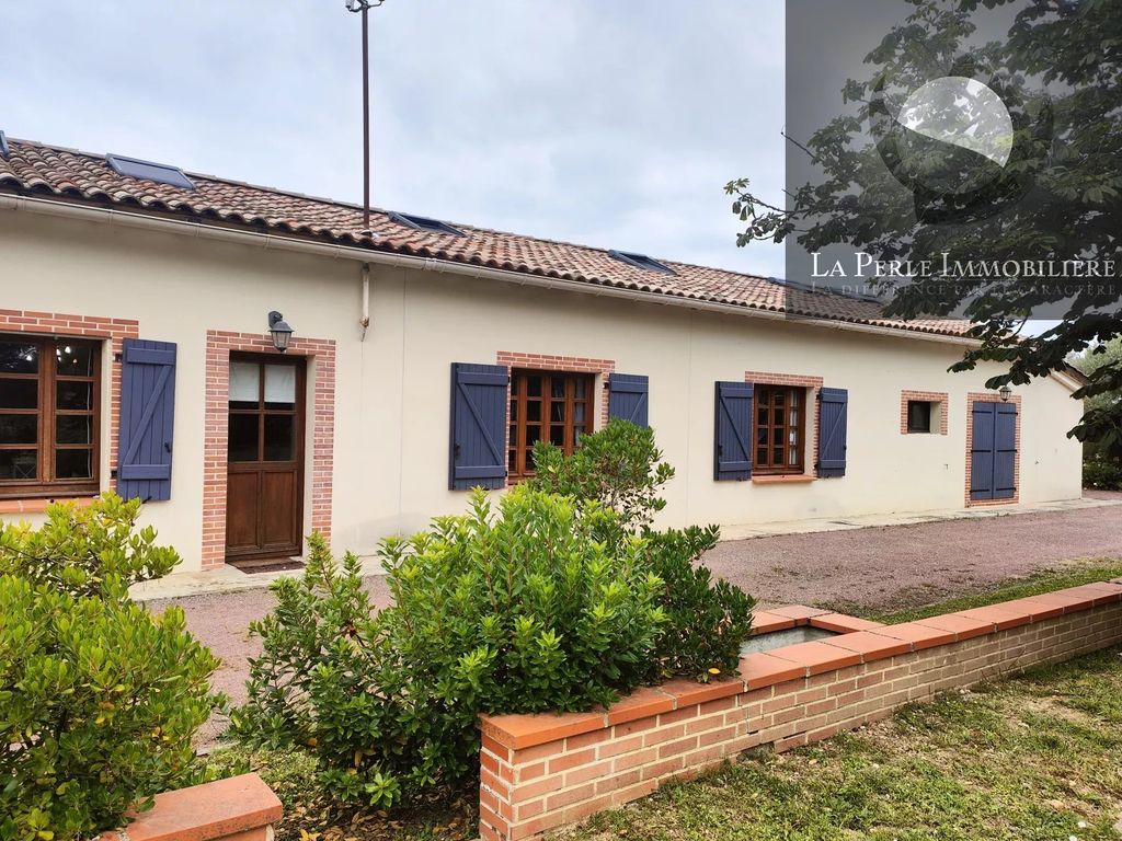 Achat maison à vendre 5 chambres 184 m² - Montauban