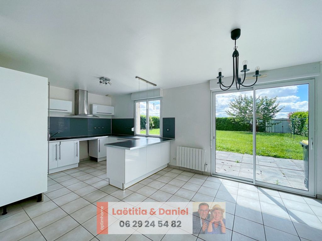 Achat maison à vendre 4 chambres 102 m² - Verneuil d'Avre et d'Iton