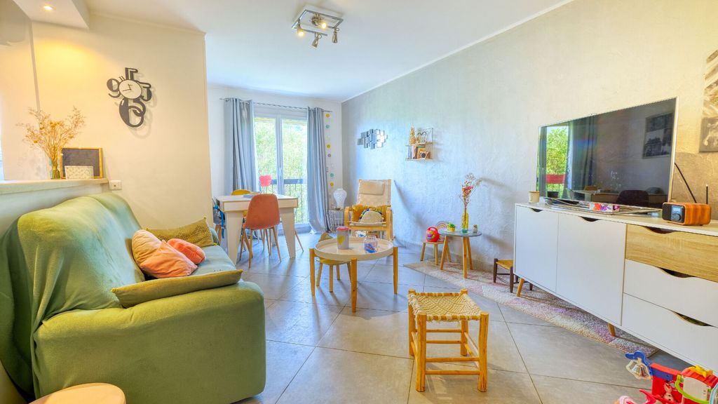 Achat triplex à vendre 4 pièces 107 m² - Bastia