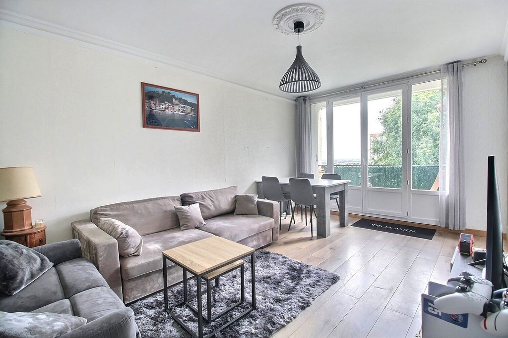 Achat appartement à vendre 3 pièces 55 m² - Le Plessis-Robinson