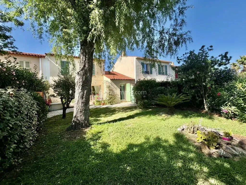 Achat appartement 5 pièce(s) Roquebrune-sur-Argens