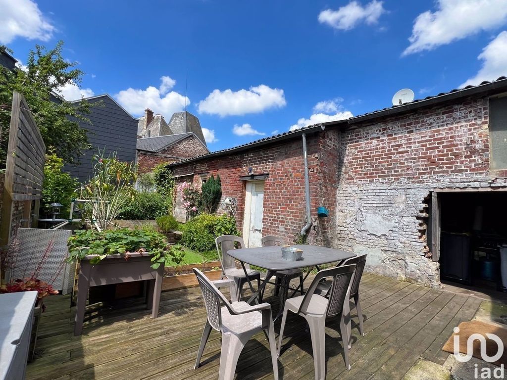 Achat maison à vendre 3 chambres 141 m² - Gournay-en-Bray