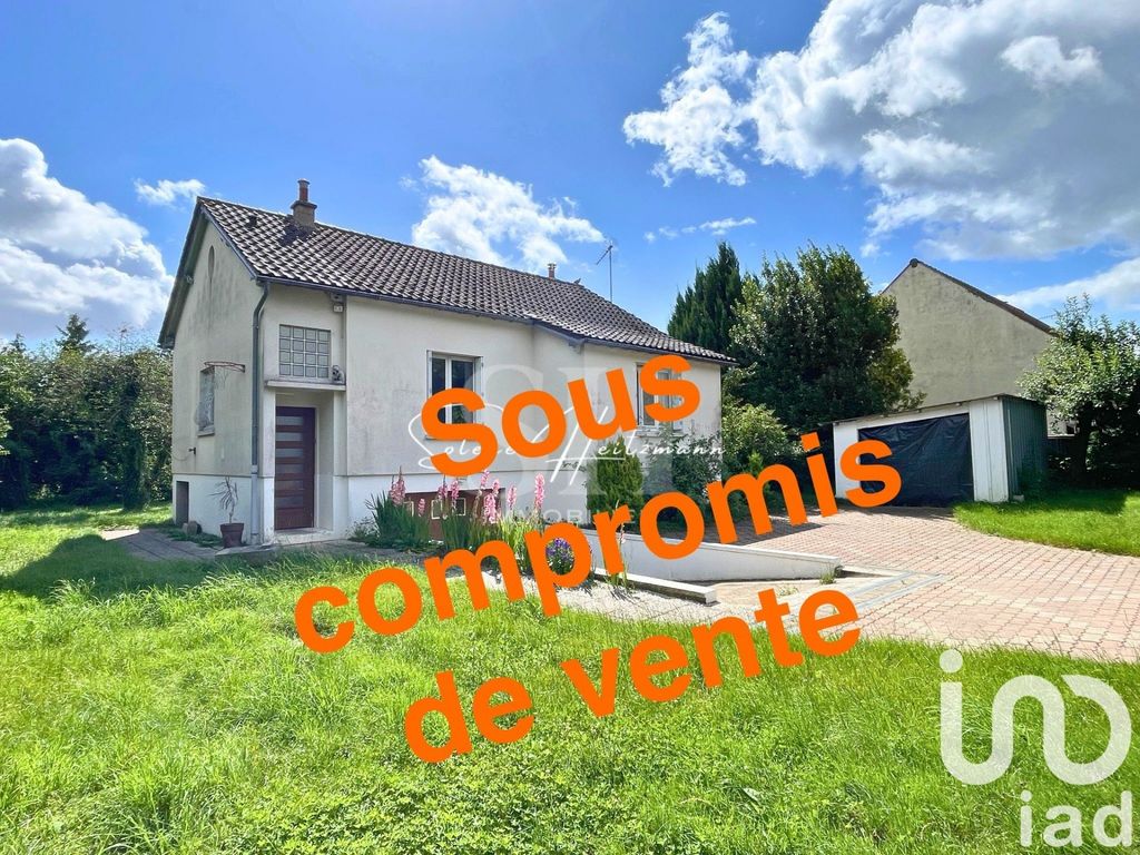 Achat maison à vendre 2 chambres 84 m² - Saint-Germain-Laval