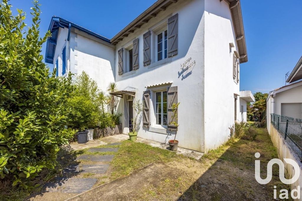 Achat maison à vendre 3 chambres 108 m² - Anglet