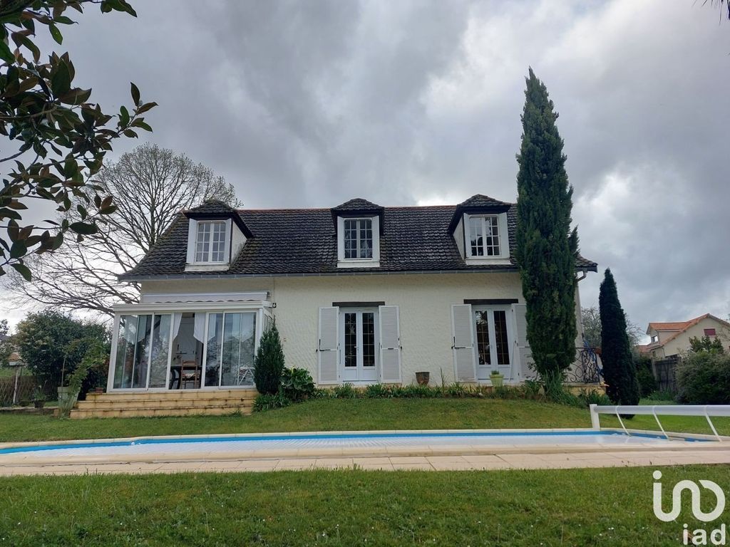 Achat maison à vendre 4 chambres 150 m² - Ribérac