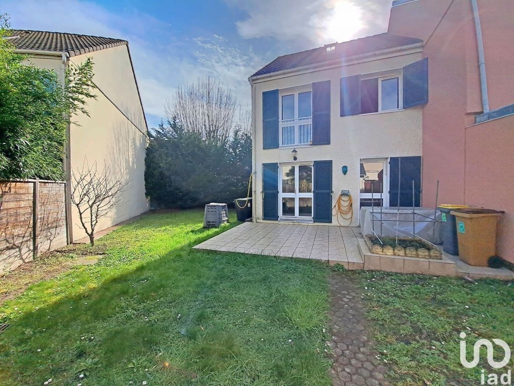 Achat maison à vendre 4 chambres 112 m² - Montigny-lès-Cormeilles