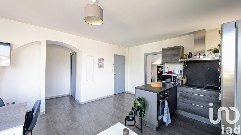 Achat appartement à vendre 3 pièces 53 m² - Avignon