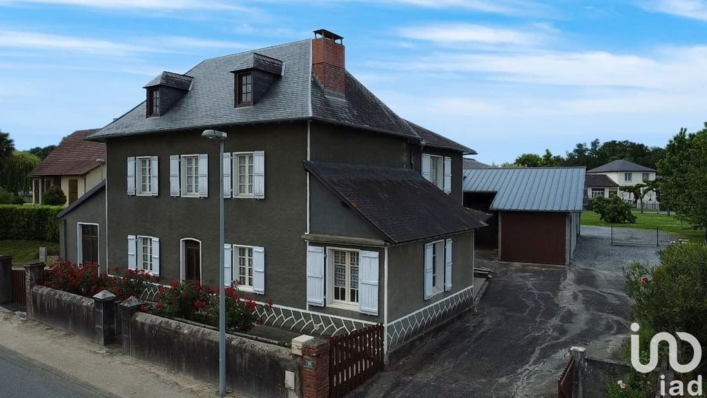 Achat maison à vendre 5 chambres 175 m² - Lahourcade