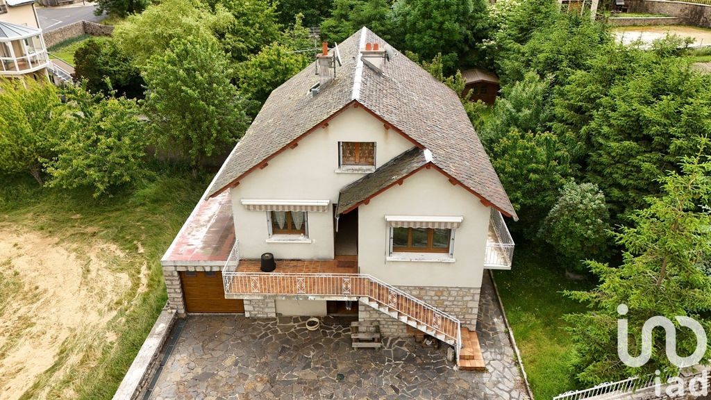 Achat maison à vendre 4 chambres 171 m² - Peyre-en-Aubrac