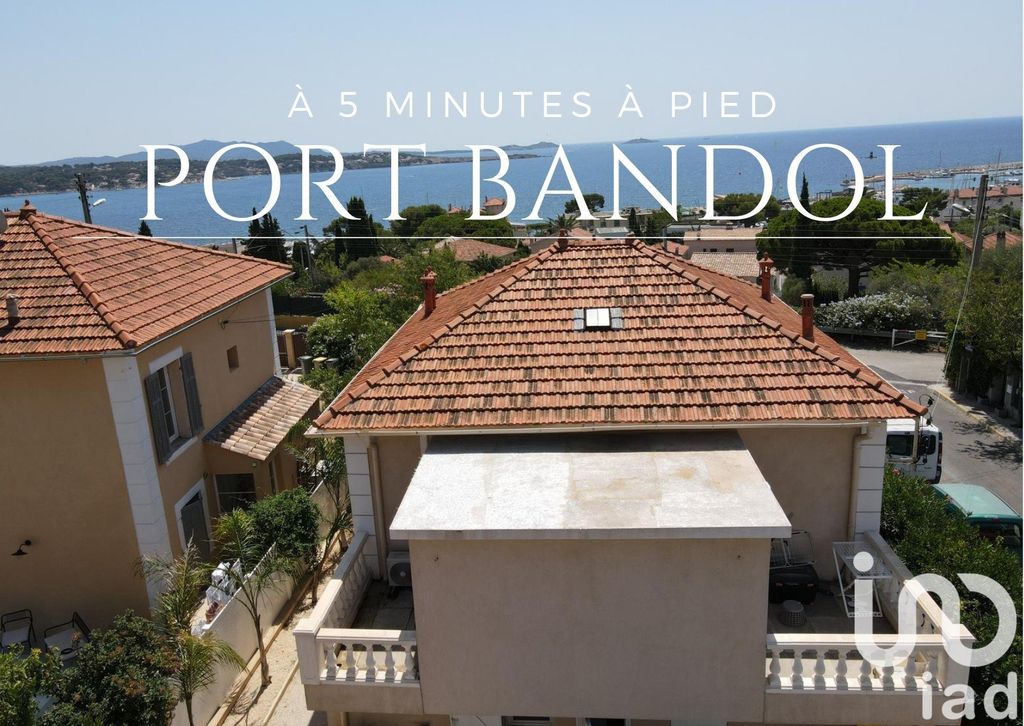 Achat maison à vendre 4 chambres 164 m² - Bandol