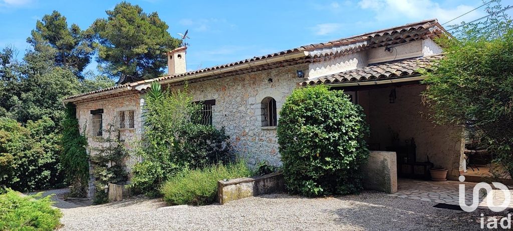 Achat maison à vendre 5 chambres 273 m² - Tourrettes-sur-Loup