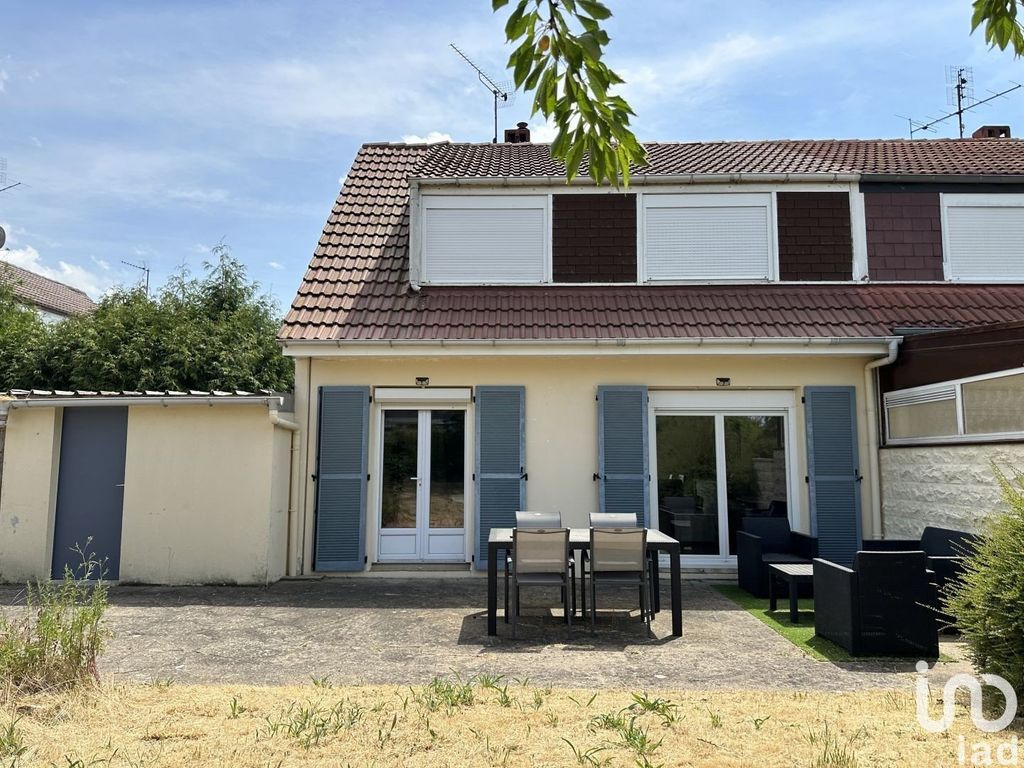 Achat maison à vendre 3 chambres 84 m² - Châteaudun