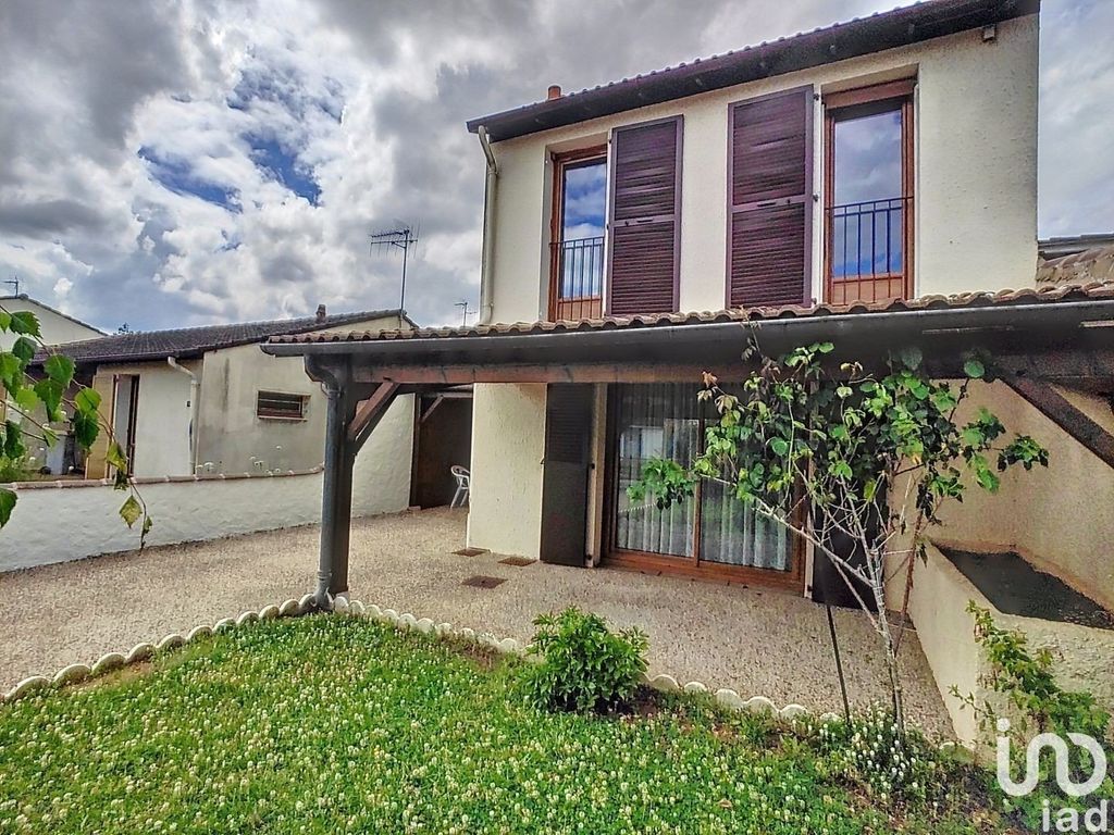 Achat maison à vendre 3 chambres 94 m² - Poitiers