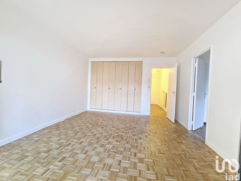 Achat studio à vendre 32 m² - Rueil-Malmaison