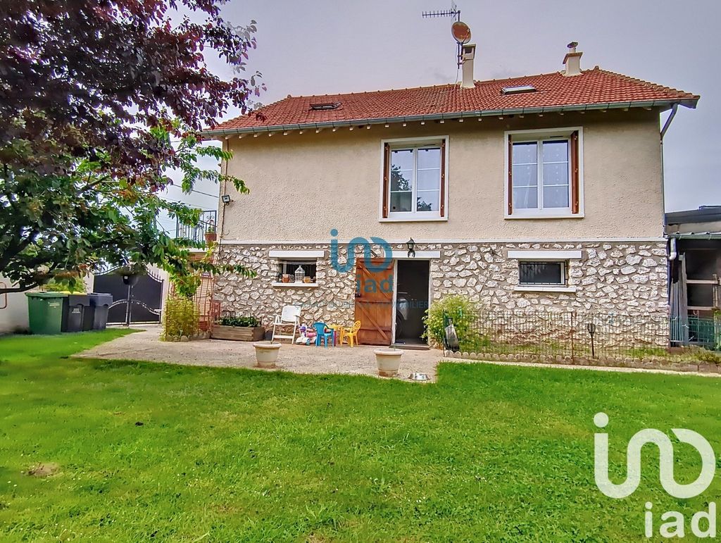 Achat maison à vendre 4 chambres 117 m² - Jouy-le-Châtel