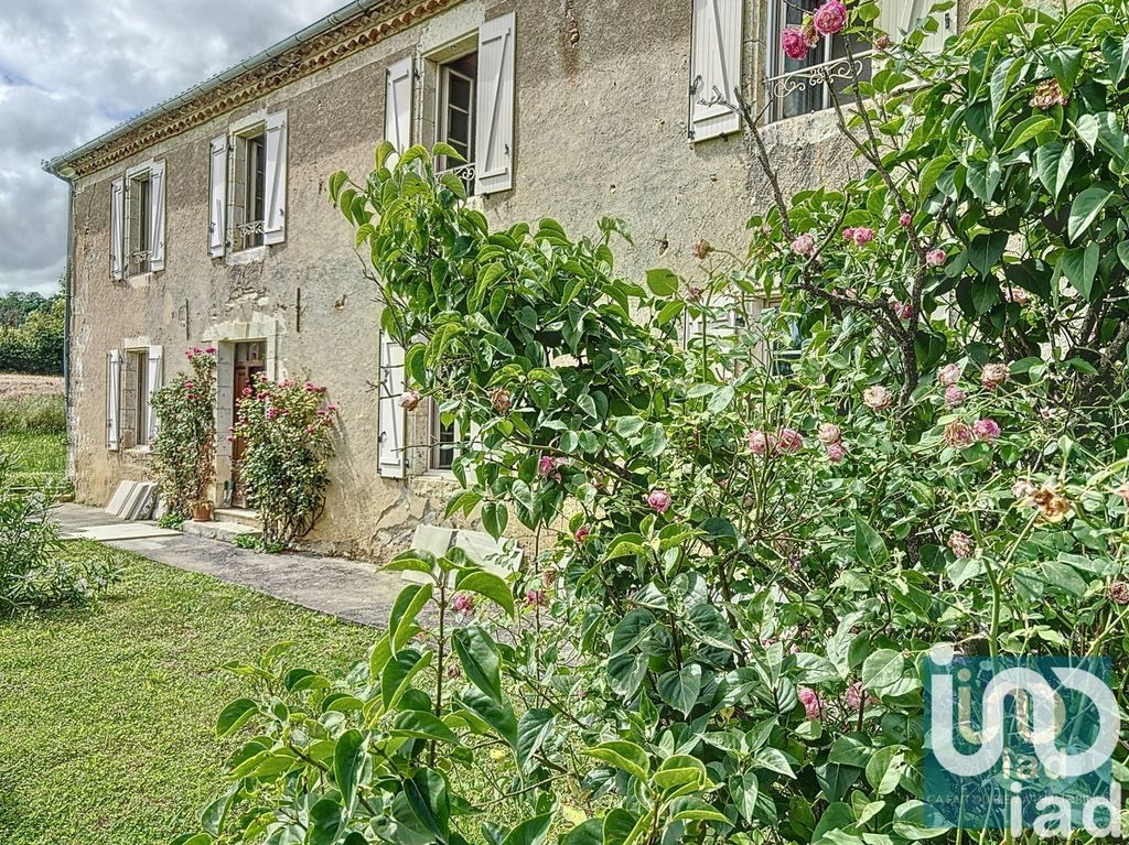 Achat maison à vendre 3 chambres 200 m² - Jegun