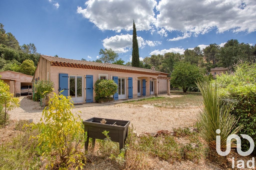 Achat maison à vendre 4 chambres 170 m² - Pierrefeu-du-Var