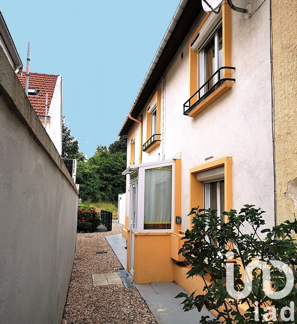 Achat maison à vendre 4 chambres 100 m² - Saint-Dizier