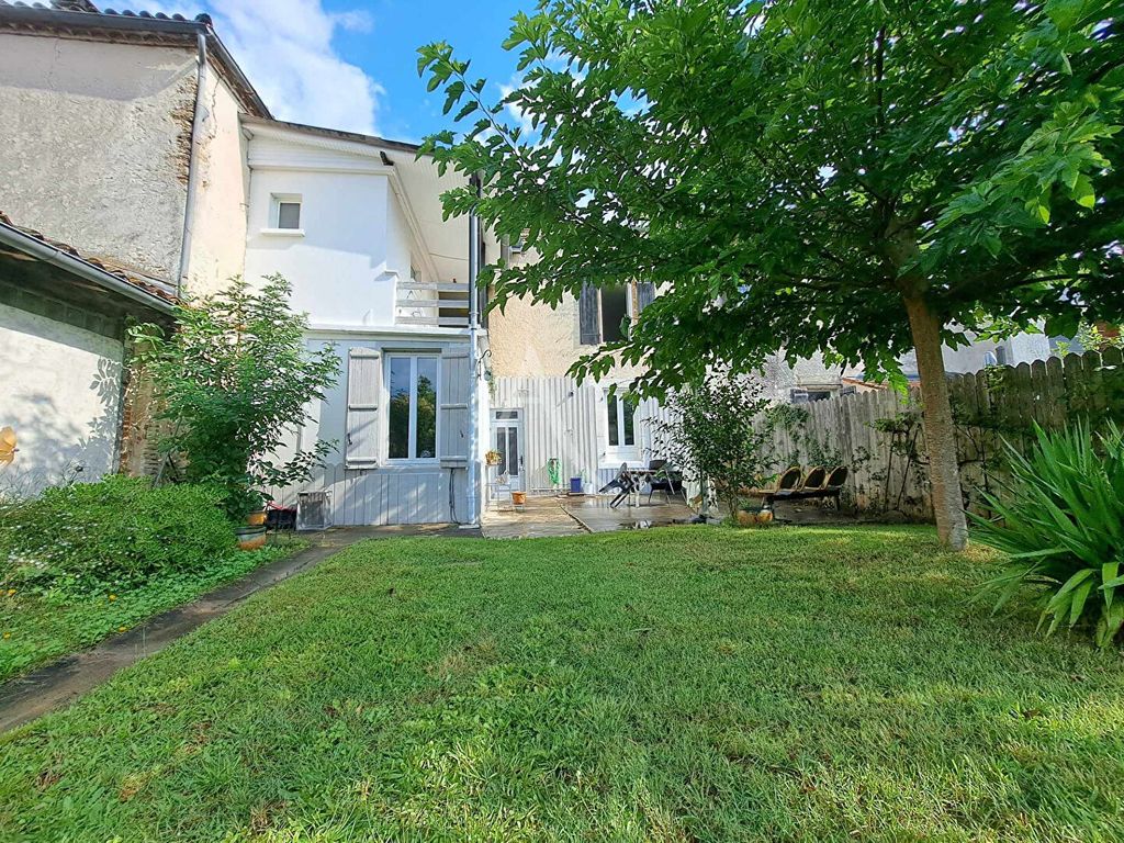 Achat maison à vendre 4 chambres 205 m² - Villeneuve-de-Marsan