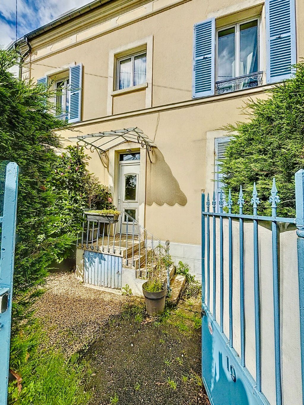 Achat maison à vendre 4 chambres 105 m² - Nanteuil-lès-Meaux