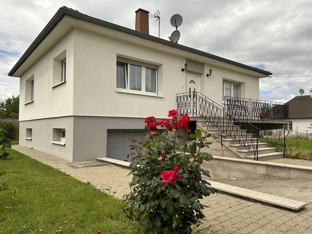 Achat maison à vendre 3 chambres 95 m² - Ottmarsheim