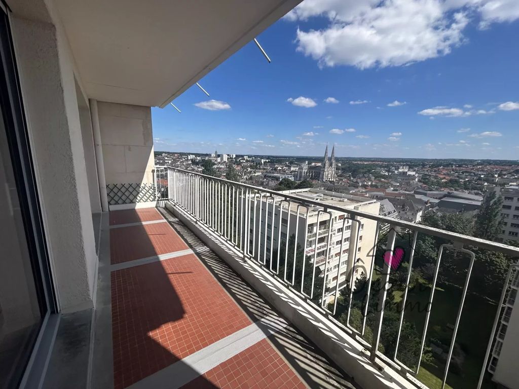 Achat appartement à vendre 5 pièces 101 m² - Cholet