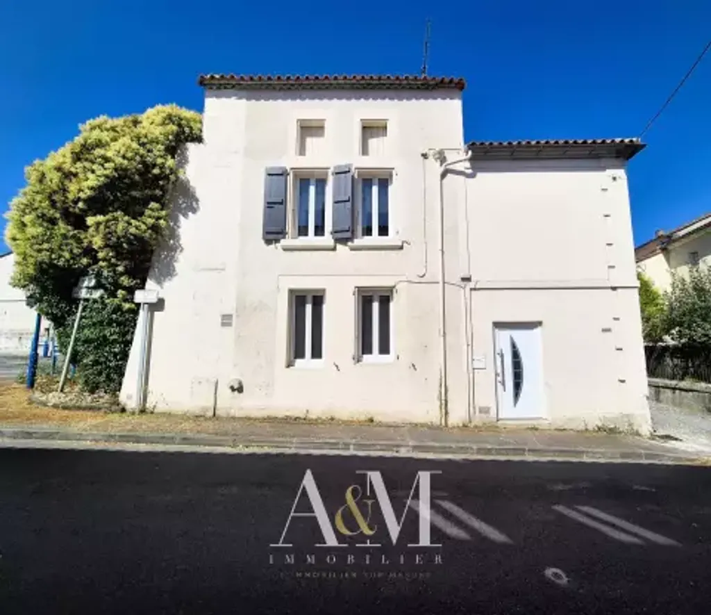 Achat maison à vendre 2 chambres 54 m² - Ruelle-sur-Touvre