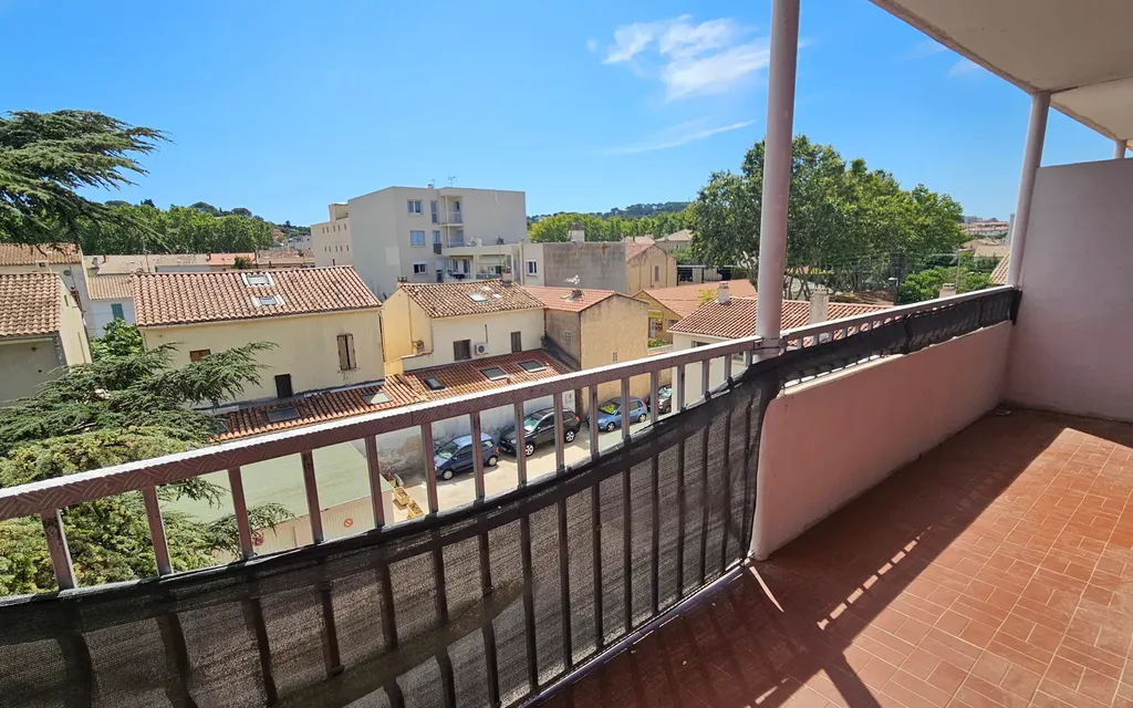 Achat appartement à vendre 3 pièces 58 m² - La Seyne-sur-Mer