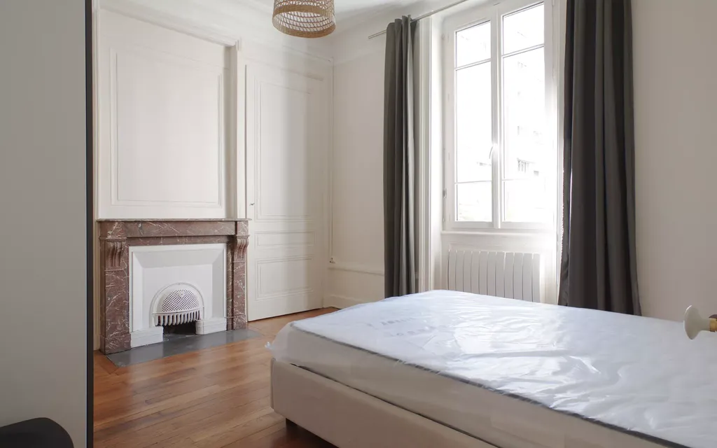 Achat appartement à vendre 4 pièces 82 m² - Lyon 6ème arrondissement