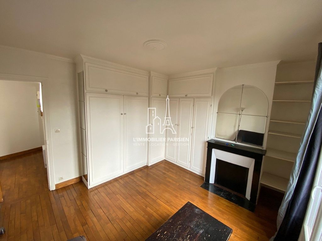 Achat studio à vendre 23 m² - Paris 18ème arrondissement