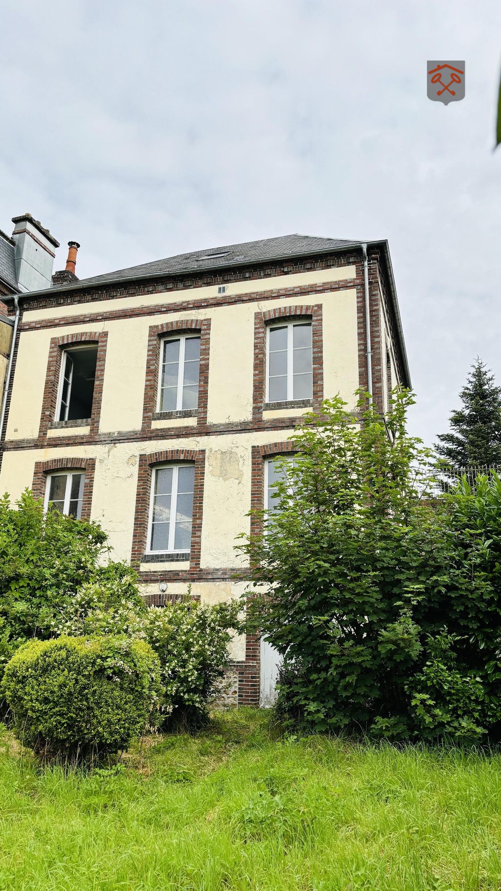 Achat maison à vendre 5 chambres 130 m² - L'Aigle