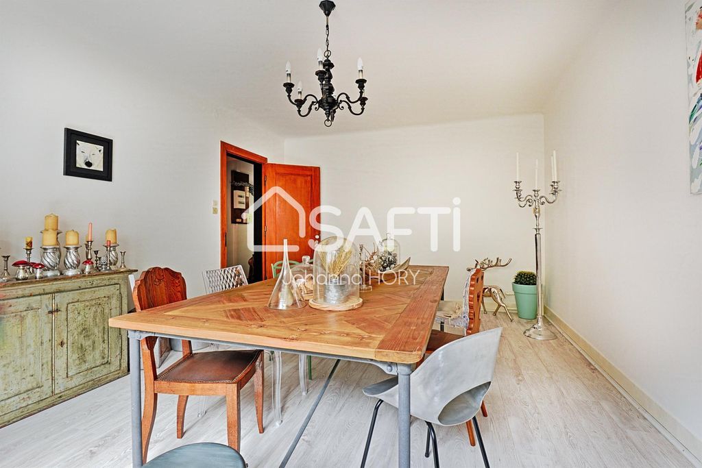 Achat maison à vendre 4 chambres 220 m² - Moosch